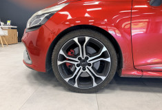 Renault Clio 1.6 Turbo TCe 220 R.S. Trophy/ Suivi d'entretien Renault