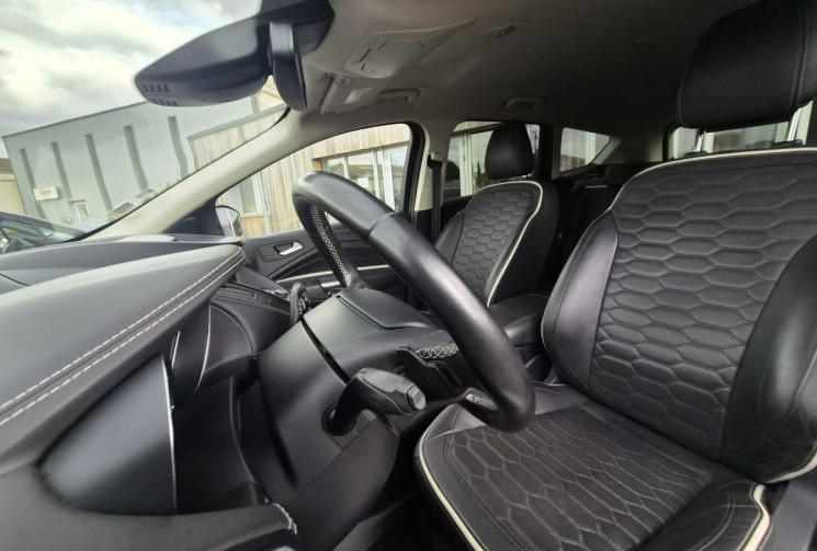 Ford Kuga II PHASE 2 1.5 TDCI 4X2 POWERSHIFT 120 VIGNALE/ ETAT EXCEPTIONNEL / GARANTIE 12 MOIS