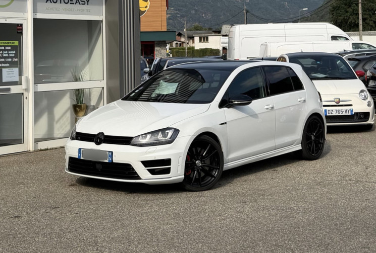 Volkswagen Golf VII R 2.0 TFSi 300 DSG6 4Motion 