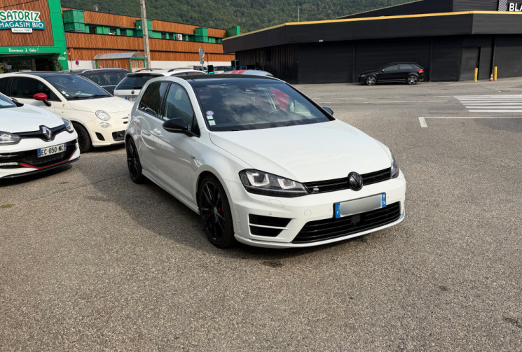 Volkswagen Golf VII R 2.0 TFSi 300 DSG6 4Motion 