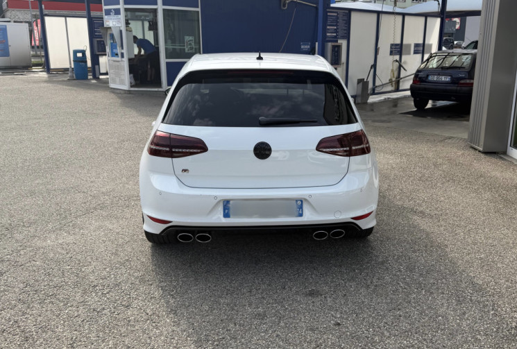 Volkswagen Golf VII R 2.0 TFSi 300 DSG6 4Motion 