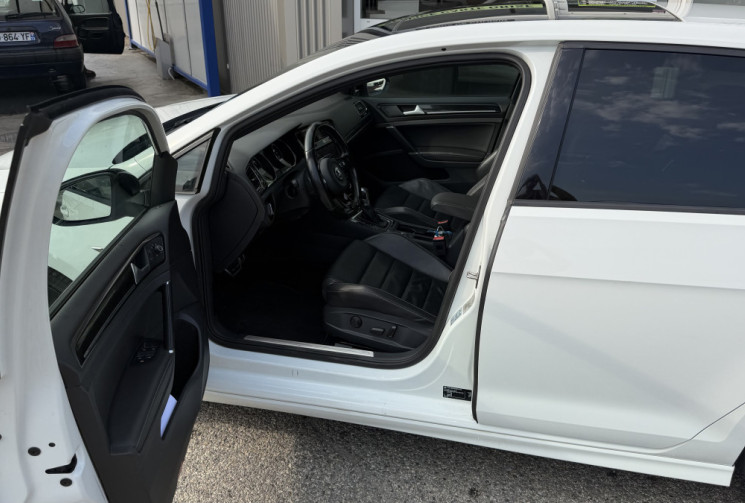 Volkswagen Golf VII R 2.0 TFSi 300 DSG6 4Motion 