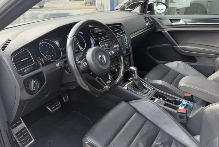 Volkswagen Golf VII R 2.0 TFSi 300 DSG6 4Motion 