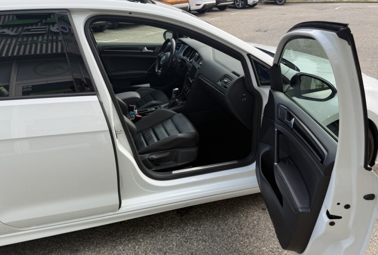 Volkswagen Golf VII R 2.0 TFSi 300 DSG6 4Motion 