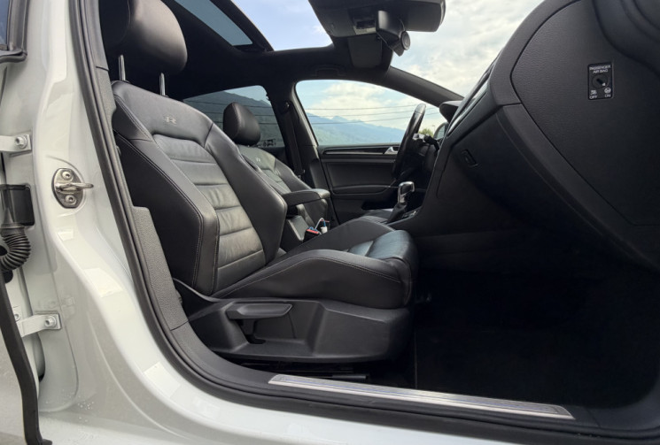 Volkswagen Golf VII R 2.0 TFSi 300 DSG6 4Motion 