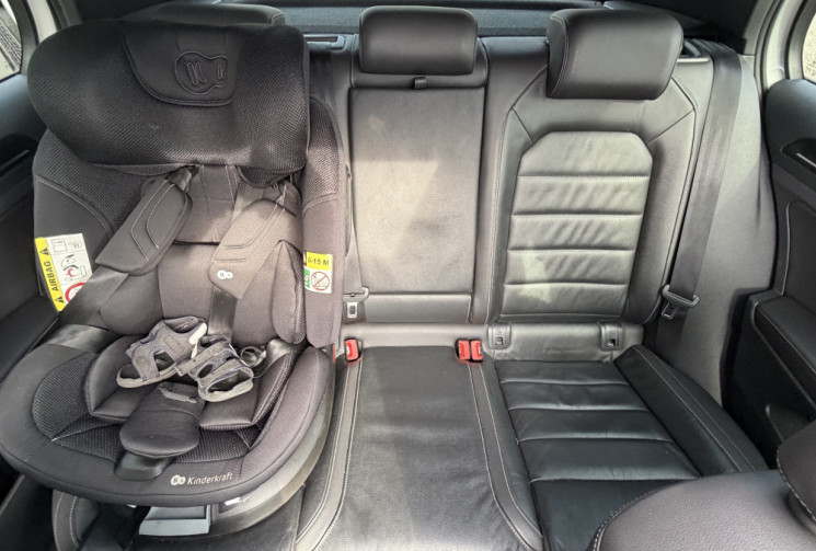 Volkswagen Golf VII R 2.0 TFSi 300 DSG6 4Motion 