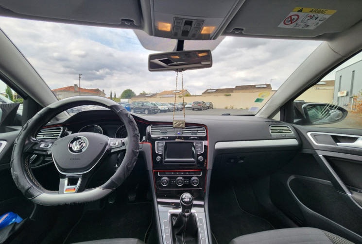 Volkswagen Golf VII 1.6 TDI 105 / BON ETAT / GARANTIE 12 MOIS