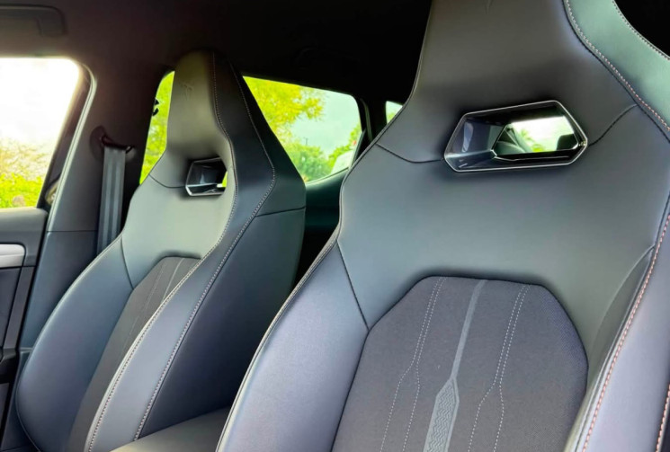 CUPRA Leon 2.0 TSI 300 ch DSG7 VZ 