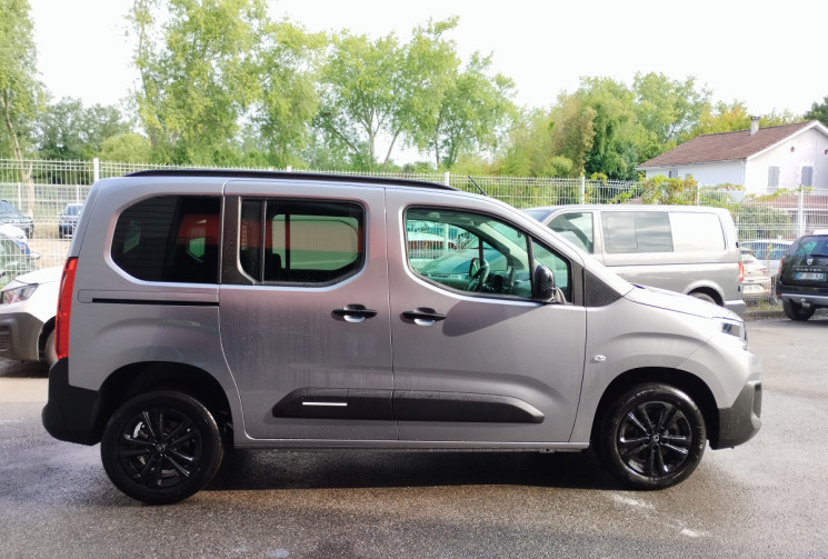 Citroën Berlingo III (2) 1.5 BlueHDi 130 MAX BVA8 Taille M / *NEUF 2026 / PAS DE MALUS