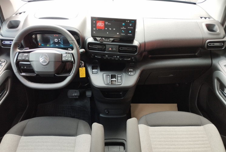 Citroën Berlingo III (2) 1.5 BlueHDi 130 MAX BVA8 Taille M / *NEUF 2026 / PAS DE MALUS