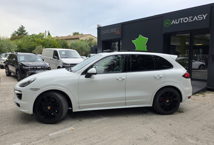 Porsche Cayenne GTS 4.8 V8 PACK GTS / Historique et entretien suivi 