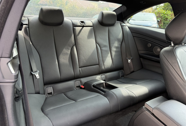 BMW Série 4 LCI 420d xDrive 2.0d Steptronic8 190 cv Boîte auto PACK M