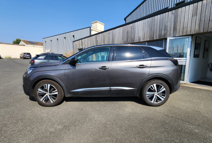 Peugeot 3008  1.6 EAT6 S&S 120 /  GT LINE / BOITE AUTO / GARANTIE 12 MOIS / ENTRETIEN SUIVI