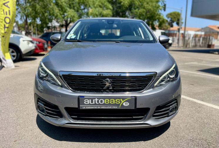 Peugeot 308 1.6 BlueHDi 100ch Active Business / Attelage / Distribution neuve / Révisé  