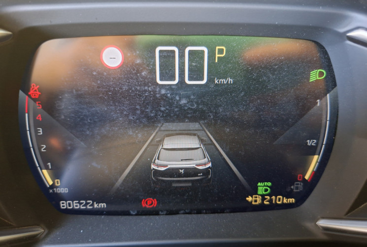 DS DS 3 Crossback  1.5 130 HDI EAT8 CONNECTED CHIC/ TETE HAUTE/DS LED MATRIX VISION