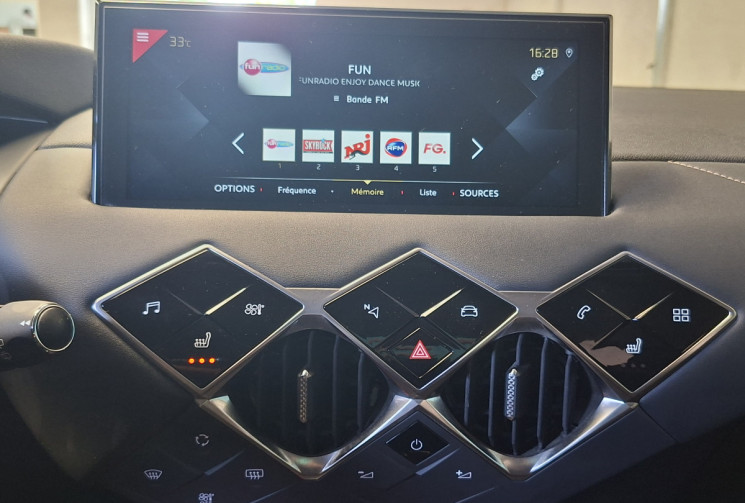 DS DS 3 Crossback  1.5 130 HDI EAT8 CONNECTED CHIC/ TETE HAUTE/DS LED MATRIX VISION