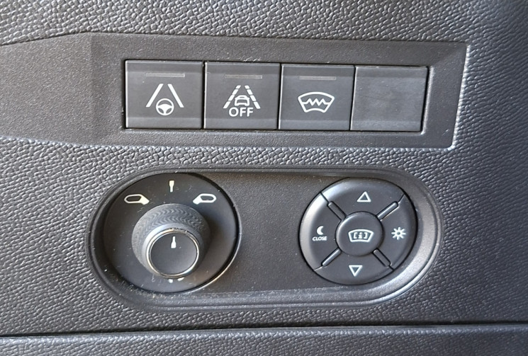 DS DS 3 Crossback  1.5 130 HDI EAT8 CONNECTED CHIC/ TETE HAUTE/DS LED MATRIX VISION