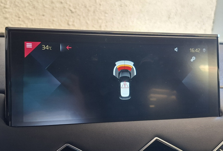 DS DS 3 Crossback  1.5 130 HDI EAT8 CONNECTED CHIC/ TETE HAUTE/DS LED MATRIX VISION