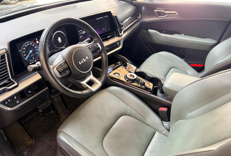 Kia Sportage 230cv hybride   TOIT OUVRANT EDITION 30 Years
