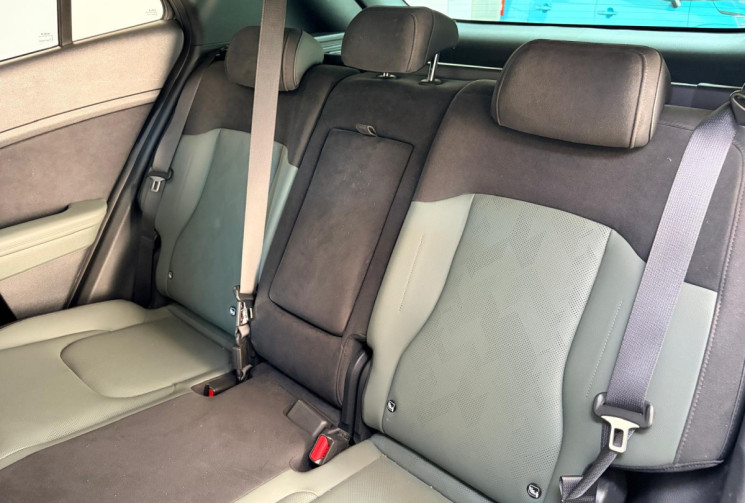 Kia Sportage 230cv hybride   TOIT OUVRANT EDITION 30 Years