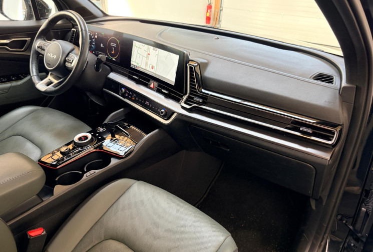 Kia Sportage 230cv hybride   TOIT OUVRANT EDITION 30 Years