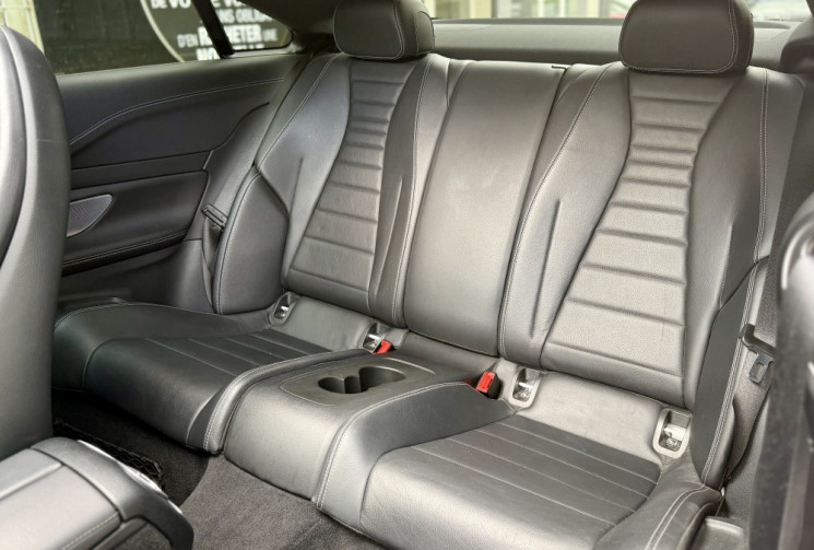 Mercedes CLASSE E Coupe 220 D 194 Sportline 9G-Tronic / Prenium + / Burmester / Toit ouvrant / Cuir