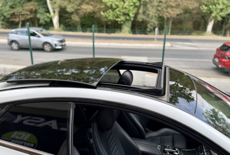 Mercedes CLASSE E Coupe 220 D 194 Sportline 9G-Tronic / Prenium + / Burmester / Toit ouvrant / Cuir