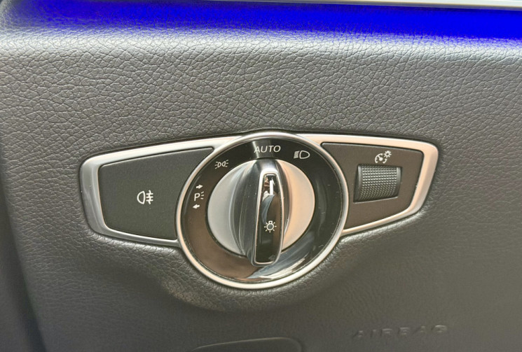 Mercedes CLASSE E Coupe 220 D 194 Sportline 9G-Tronic / Prenium + / Burmester / Toit ouvrant / Cuir