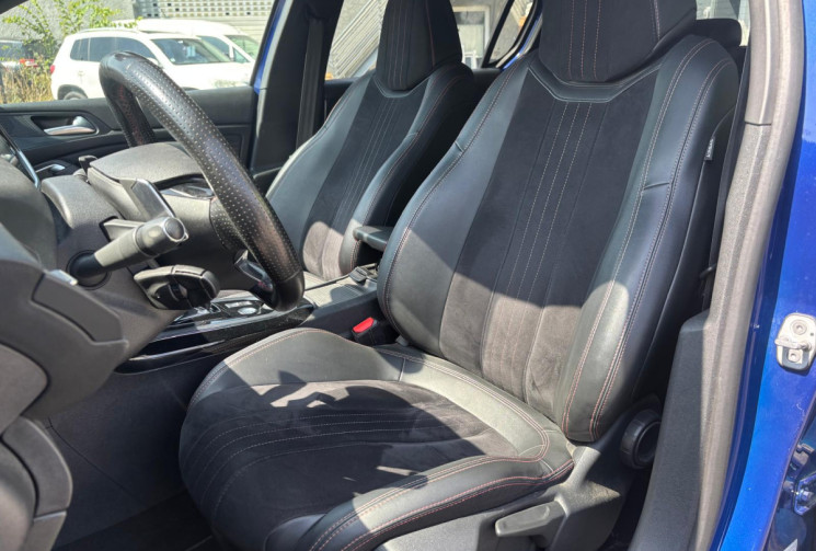 Peugeot 308 1.2 Gt Line EAT6 / Suivi COMPLET PEUGEOT / DISTRIBUTION FAITE / GARANTIE 12 MOIS