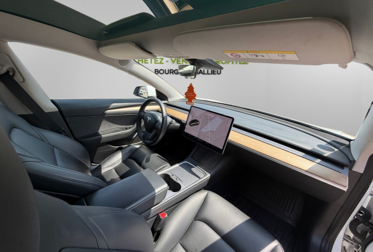 Tesla Model 3 SR + / RWD / 285 CH / SOH 89.6%