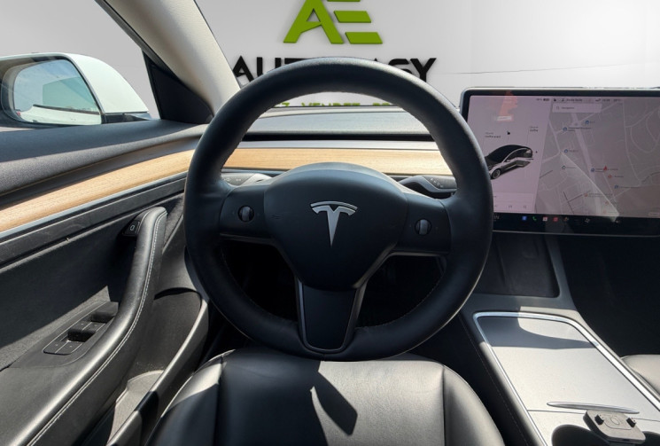 Tesla Model 3 SR + / RWD / 285 CH / SOH 89.6%