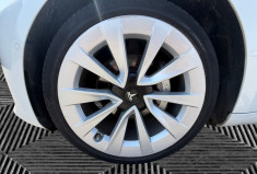 Tesla Model 3 SR + / RWD / 285 CH / SOH 89.6%