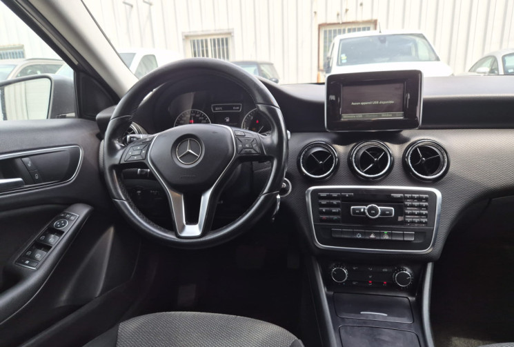 Mercedes Classe A 180 CDi 1.5 CDI 7G-DCT 109 CV * DISTRIBUTION FAITE * IDEAL JEUNE PERMIS * CAMERA