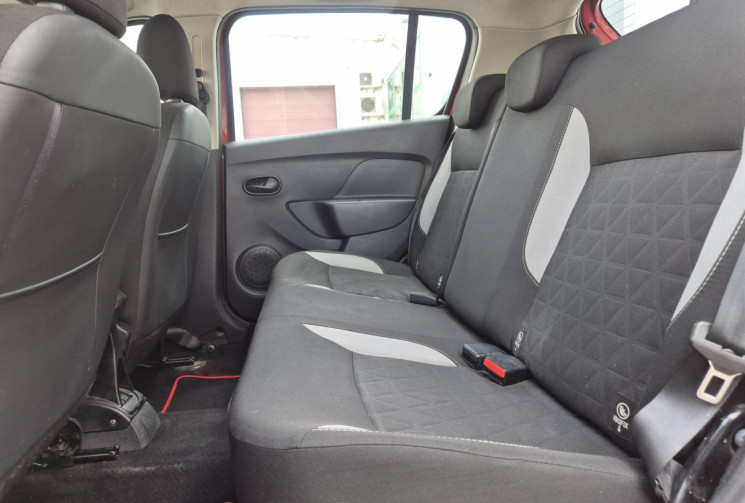 Dacia Sandero II STEPWAY 1.5 DCI * 90 cv * FAIBLE CONSOMATION * DISTRIBUTION FAITE