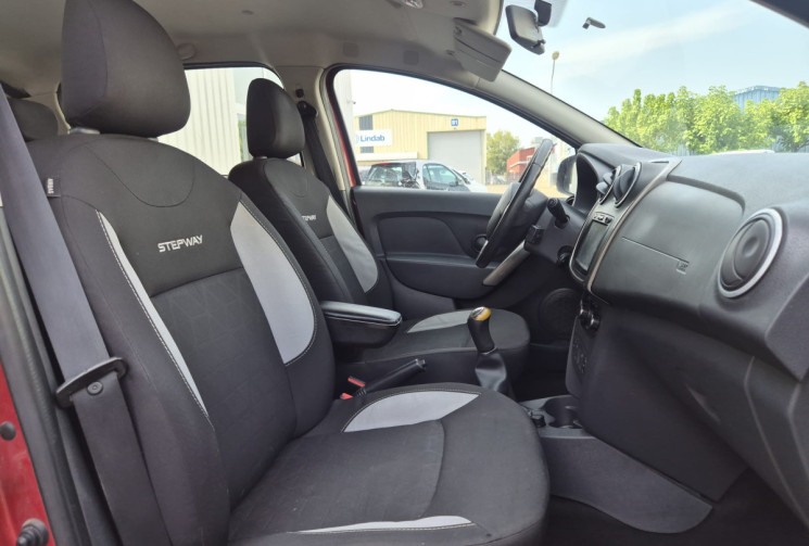 Dacia Sandero II STEPWAY 1.5 DCI * 90 cv * FAIBLE CONSOMATION * DISTRIBUTION FAITE