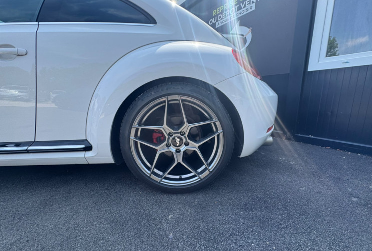 Volkswagen Coccinelle  200ch 2012 / 65000 km / Immat FR / Jante 19 pouces / Béquet