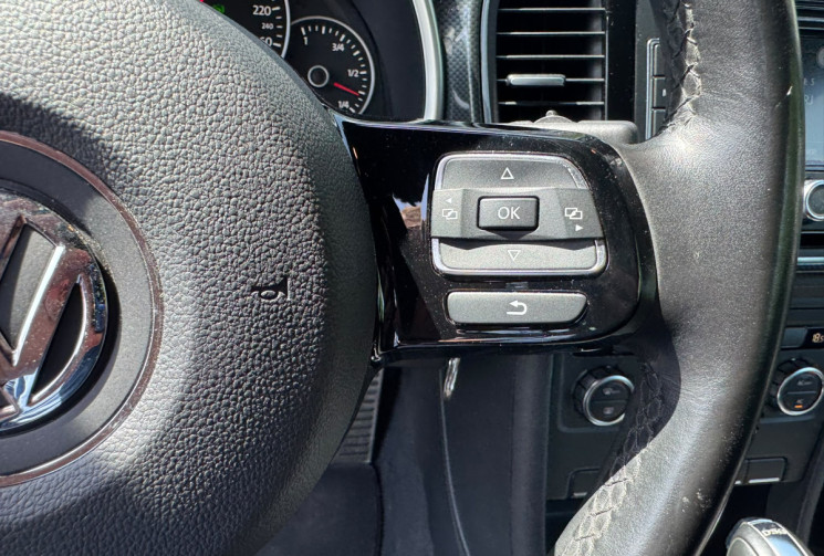 Volkswagen Coccinelle  200ch 2012 / 65000 km / Immat FR / Jante 19 pouces / Béquet