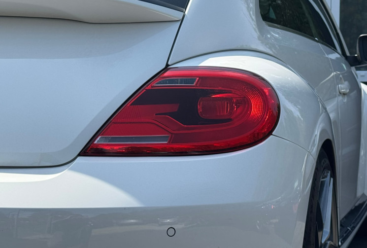 Volkswagen Coccinelle  200ch 2012 / 65000 km / Immat FR / Jante 19 pouces / Béquet