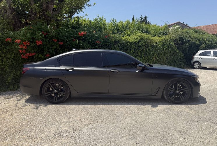 BMW SERIE 7 730dA xDrive 265ch M Sport Edition Black Fire / BMW Individual