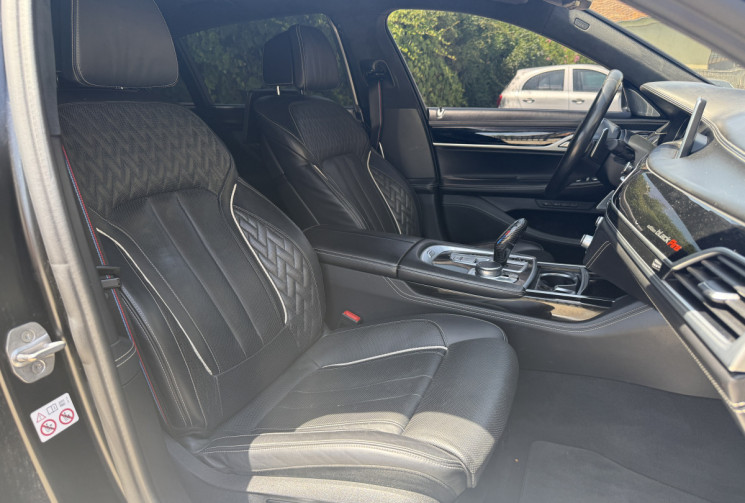 BMW SERIE 7 730dA xDrive 265ch M Sport Edition Black Fire / BMW Individual