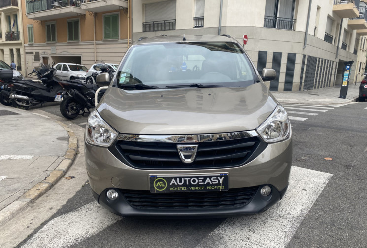 Dacia Lodgy 1.2 TCe 115 CH Laureate 23600 KMS 1ere Main