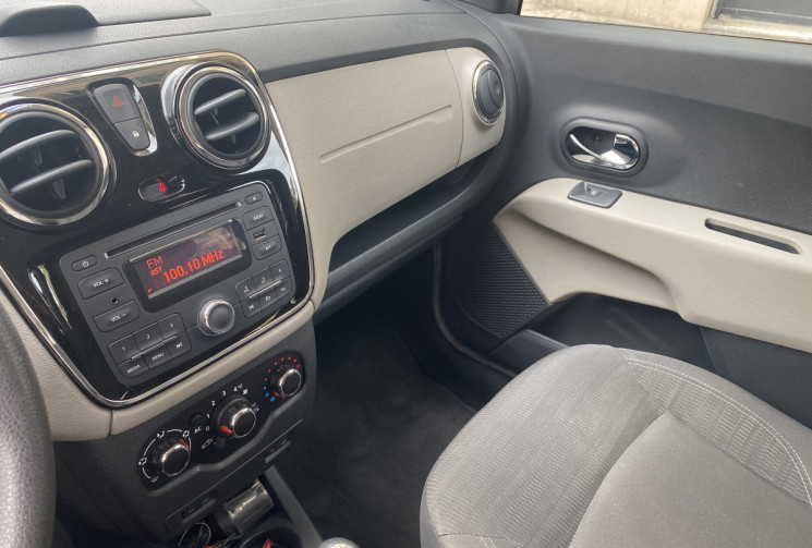 Dacia Lodgy 1.2 TCe 115 CH Laureate 23600 KMS 1ere Main
