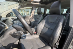 Volvo XC60  D3 2.0 TDi FWD 150 /MOMENTUM BUSINESS  / BON ETAT / GARANTIE 12 MOIS 