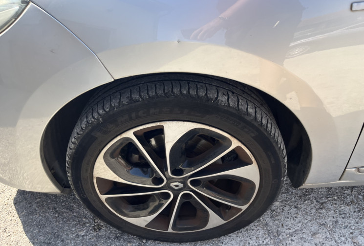 Renault Megane 1.2 TCe energy Bose 