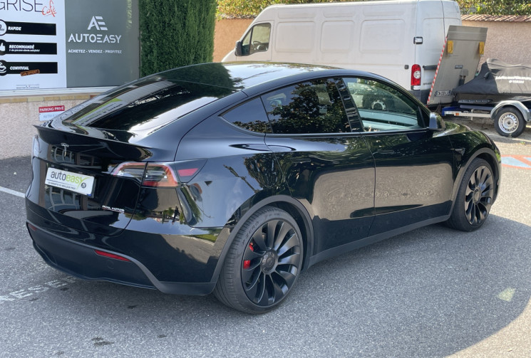 Tesla Model Y  Performance AWD / EAP / 534 ch 