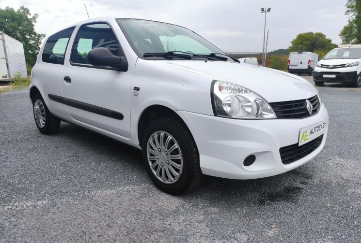 Renault Clio II 1.2 16V 75 CH CAMPUS CLIM