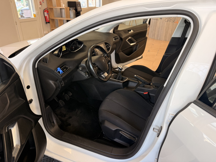 Peugeot 308 PHASE II 1.5 BLUEHDI S&S 100 ACTIVE