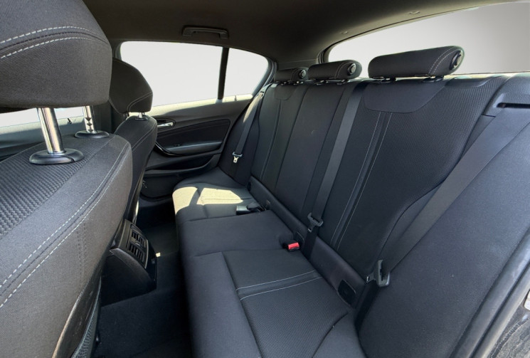 BMW Série 1 116 d Sport Line BVA8