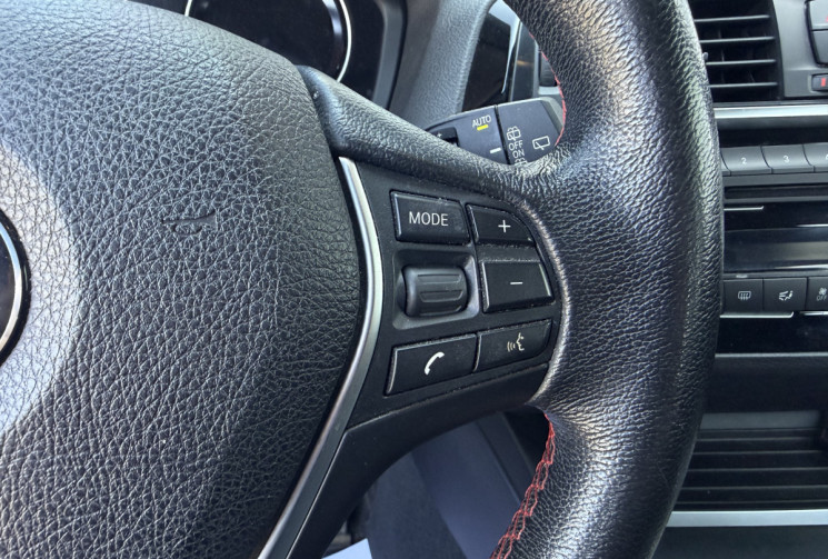 BMW Série 1 116 d Sport Line BVA8