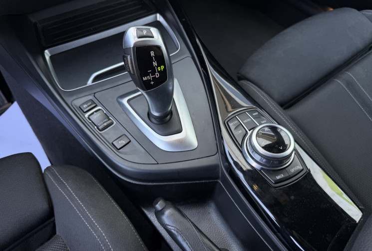 BMW Série 1 116 d Sport Line BVA8